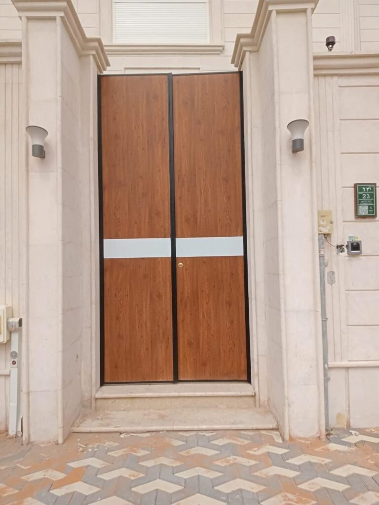 شبابيك وأبواب ألومنيوم خشابي بالرياض | جمال الخشب وقوة الألومنيوم 2